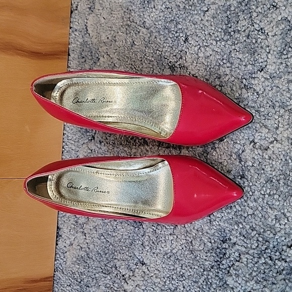 Charlotte Russe Red Heels Size 7 - Picture 3 of 9